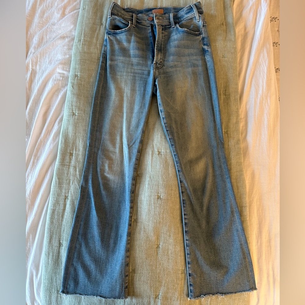 MOTHER The Hustler Ankle Fray Blue Cropped Jeans in Au Revoir Wash Size 26